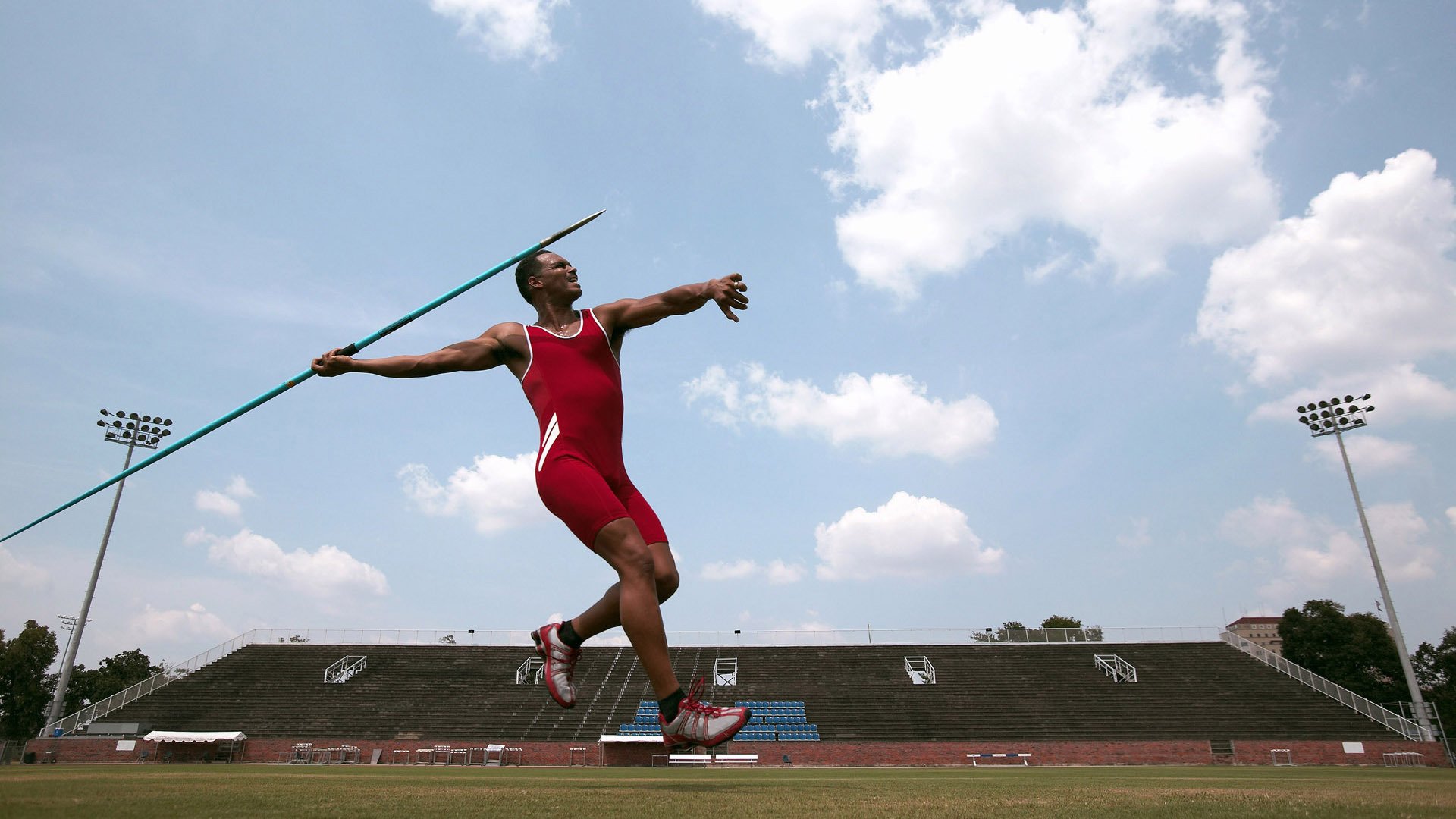 三连胜!威少成功转型大前锋,持续爆发,威少实战